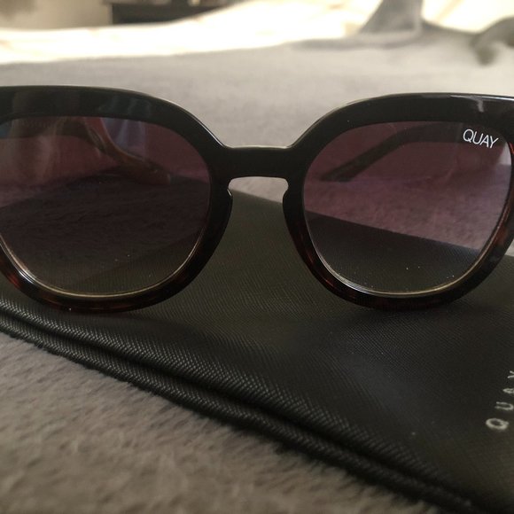 Quay Sunglasses - Picture 4 of 10